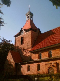 Kirche St. Johannis in Oldenburg/Holstein (Foto: Trinsath), Ostseek&uuml;sten-Radweg